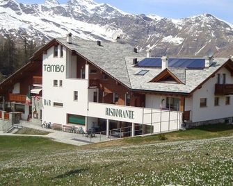 Hotel Tambò - Motta - Building