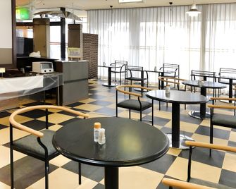 Neyagawa Trend Hotel - Neyagawa - Restaurante