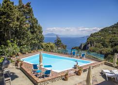 Suite Villa Carolina - Capri - Basen