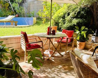 At Home Malaga Stay & Solo Travellers - רינקון דה לה ויקטוריה - פטיו