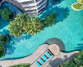 لي ميريديان بالي جيمباران - South Kuta - حوض السباحة