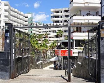 Tropical Friendly Holiday Home - Maspalomas - Vista del exterior