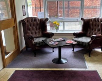 Monifieth Farm Hotel - Dundee - Lounge