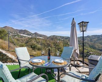 Rincón De Tetuán - Árchez - Balcony