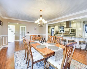 Waterfront Home With Dock And Yard In Ha - Hampton - Dining room