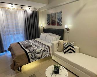 Gorgeous One Eastwood Ave Suite - マニラ - 寝室
