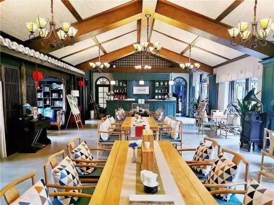 Demen Renli Boutique Inn (Dayi Anren Old Town) - צ'נגדו - מסעדה