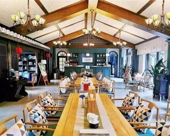 Demen Renli Boutique Inn (Dayi Anren Old Town) - צ'נגדו - מסעדה
