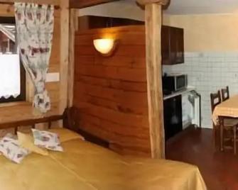 Residence Ruetoreif - Gressoney-Saint-Jean - Habitación