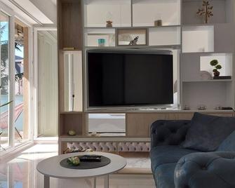 Luxury Apartment Iva - Skopje - Living room