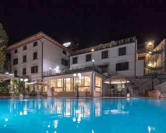 Hotel President - Montecatini Terme - Pool