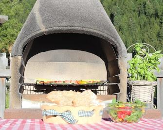 Beautiful independent villa in the Dolomites - South Tyrol - Gais - Ресторан