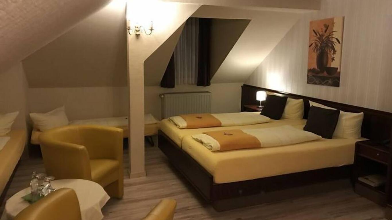 هوتل شوني أوسيخت