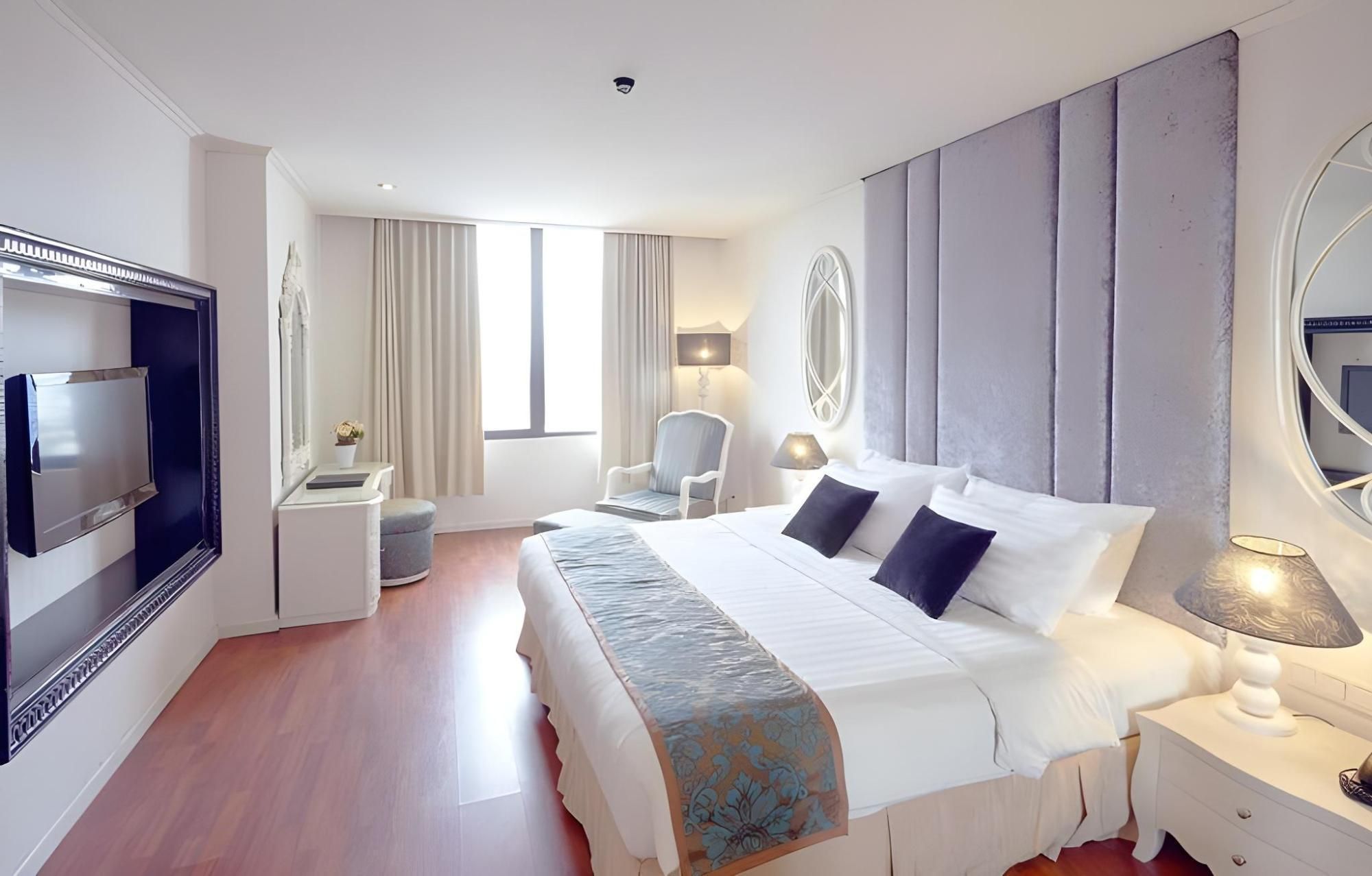 جراند·بالاس هوتل سورابايا