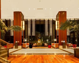 Hyatt Regency Naha Okinawa - נאהא - לובי