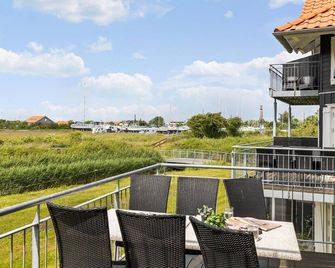 Cozy Apartment In Bogense With Sauna - Bogense - Balcony