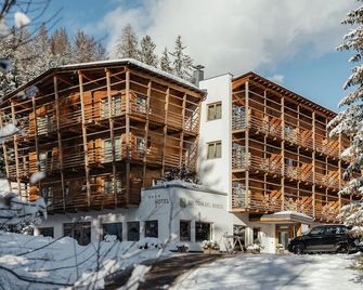 Hotel Melodia Del Bosco - Badia/Abtei - Clădire