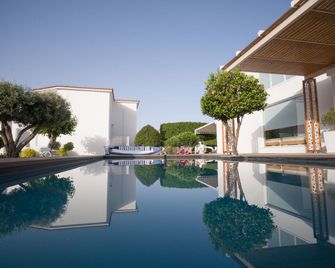 Fito Aqua Bleu Resort - Samos - בריכה