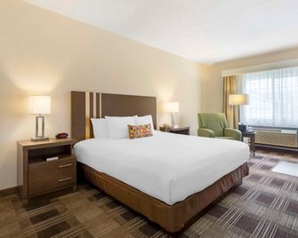 Best Western Plus The Inn at Horse Heaven - Prosser - Schlafzimmer