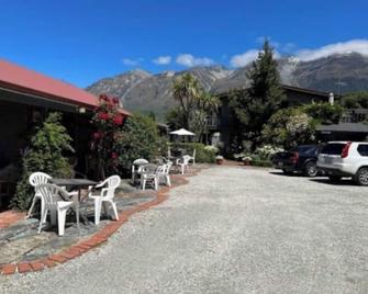 #2 Glenorchy Alpine Suite - Glenorchy - Innenhof