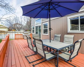 Designer Home conveniently located in Reno NV - Reno - Balcony