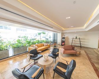 Hotel Faranda Express Soloy and Casino, a member of Radisson Individuals - Panama City - Hall d’entrée
