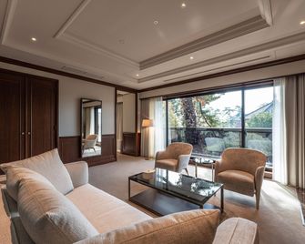 Noborioji Hotel Nara - נארה - סלון