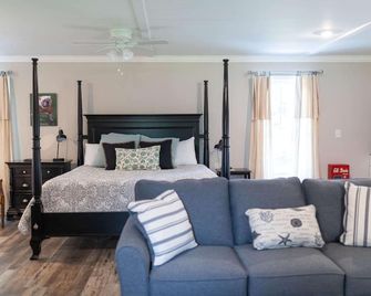 Charming country guest cottage eight miles from downtown Athens and UGA - Bogart - Chambre