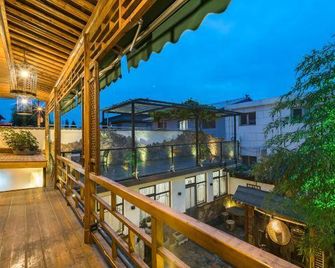 Jingyuan Inn Beijing - Pekín - Balcón