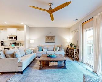 Rest Haven - Beaufort - Living room