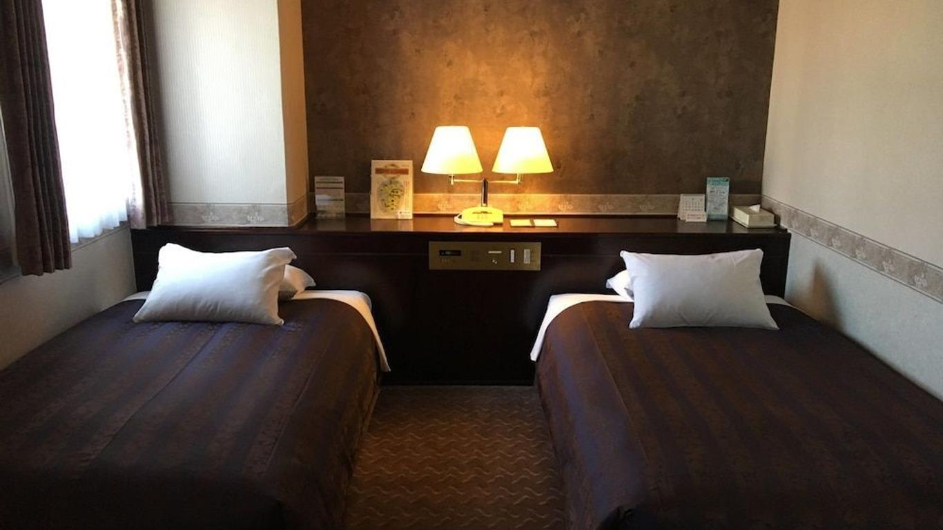 Kurume Station Hotel