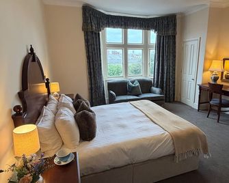 Taunton House Hotel - Taunton