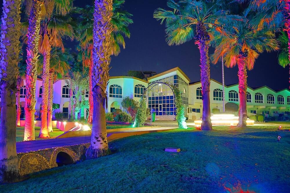 Sandy Beach Hotel and Resort - Al Aqah