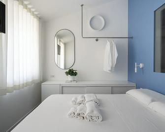 Vivo Rooms - Civitanova Marche - Camera da letto