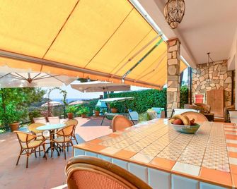 Vacation home Tosca by Interhome - Porto Azzurro - Patio