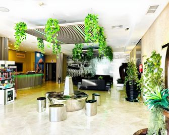 Hotel la Cantueña - Madrid - Hall d’entrée