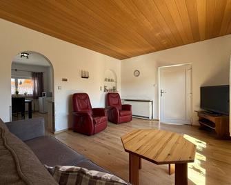 Ferienwohnung Feßler - Steingaden - Living room