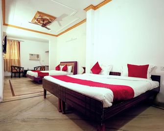 Balada Castles Hotel And Resort - Zerakpur - Спальня