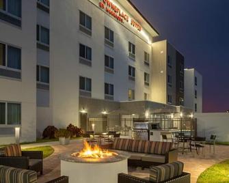 Towneplace Suites By Marriott Venice - Venice - Rakennus