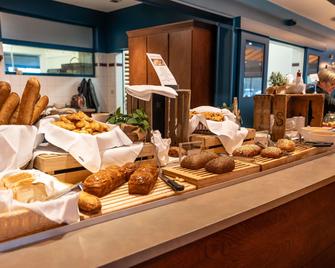 Hôtel Mercure Mont-Saint-Michel - Le Mont-Saint-Michel - Dining room