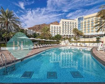 Bloomfields Address Luxury 2br & Maid Sea View - Fujairah - Pool