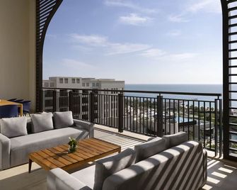 Jumeirah Gulf of Bahrain - Al Zallaq - Balcony