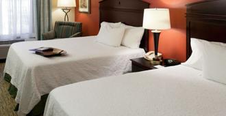 Hampton Inn & Suites Texarkana - Texarkana
