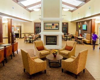 Hampton Inn & Suites Tampa-North - Tampa - Lounge