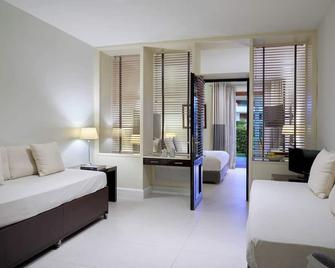 سكياتوس برينسيس ريزورت - Platanias - غرفة معيشة