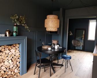 Inni - Boutique Apartments - Hveragerdi - Dining room