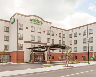 Wingate by Wyndham Altoona Downtown/Medical Center - Altoona - Building