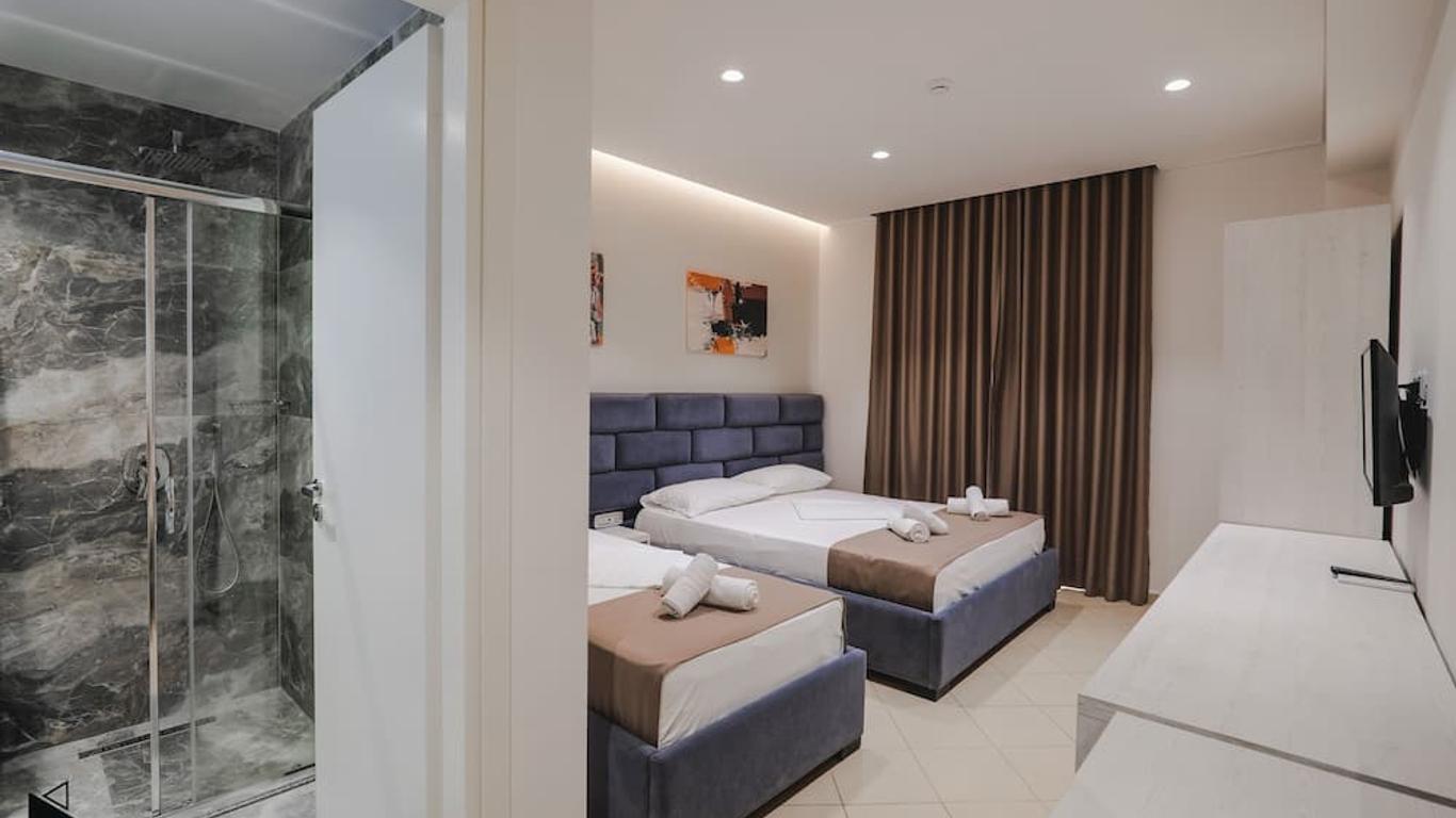 Hotel Alpha