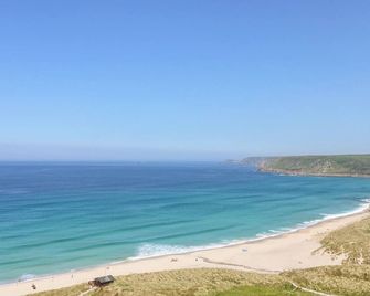 Five Degrees West - Penzance - Beach