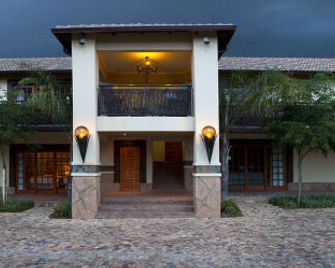 Soli Deo Gloria Boutique Hotel - Roodepoort - Gebouw